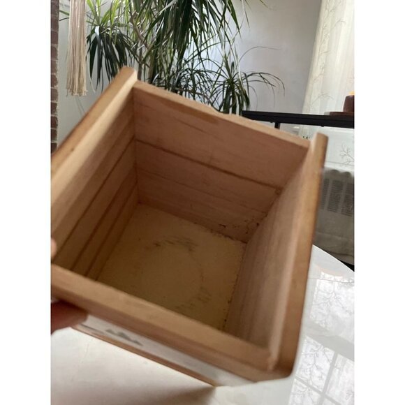 Fresh Cut Pine Wood Storage Decorative Box - Picture 4 of 7